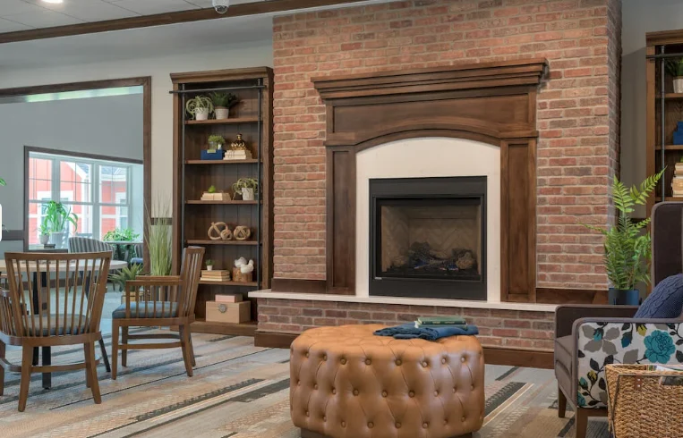 Image of Fieldstone of DeWitt (3)