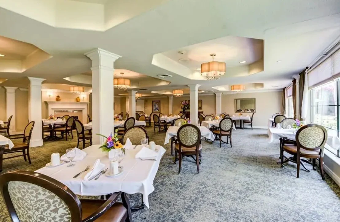 Image of Aegis Living Granada Hills (5)