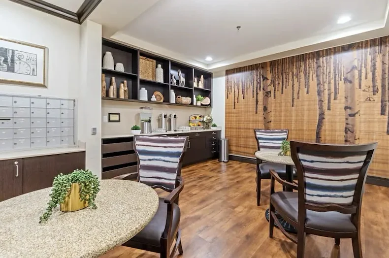 Image of Aegis Living Marymoor (6)