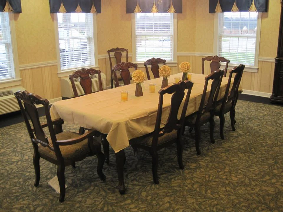 Image of Windsor Estates Assisted Living (6)