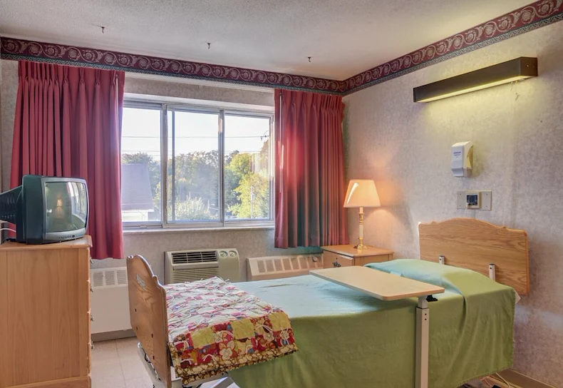 Image of Harmony Davenport (7)