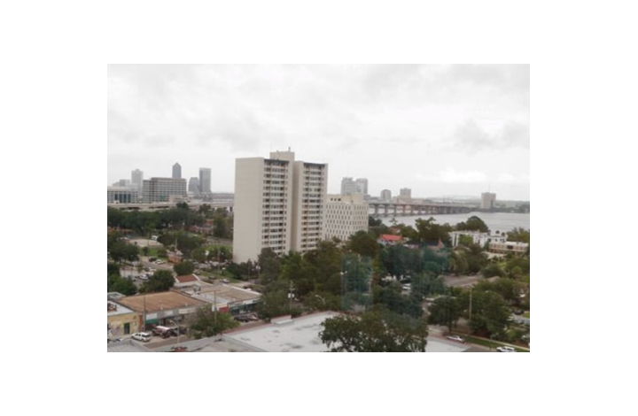 Image of Riverside Presbyterian Apartments (1)