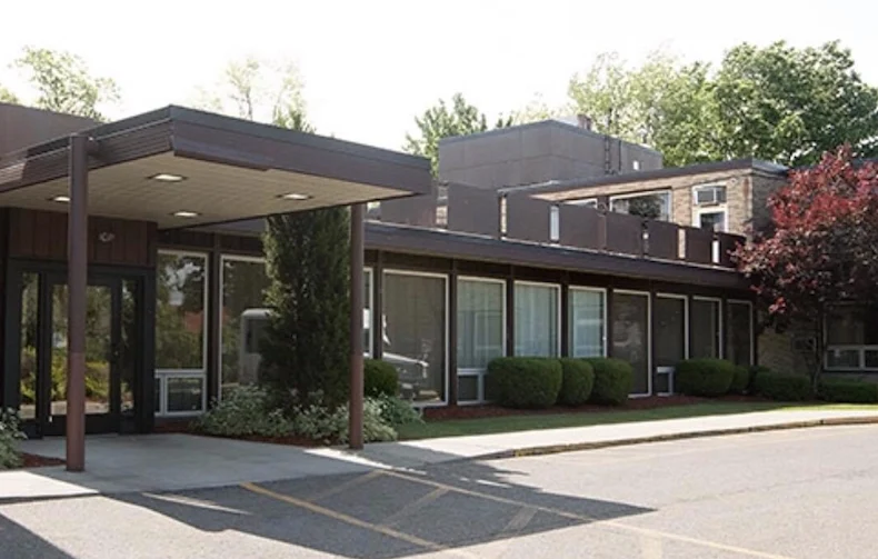 Image of Harvard Gardens Rehabiliation and Care Center (2)