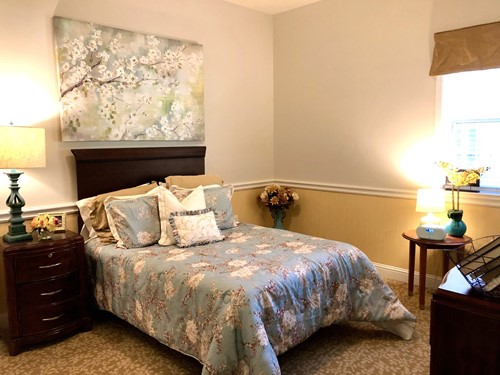 Image of Creekside Alzheimer's Special Care Center (6)