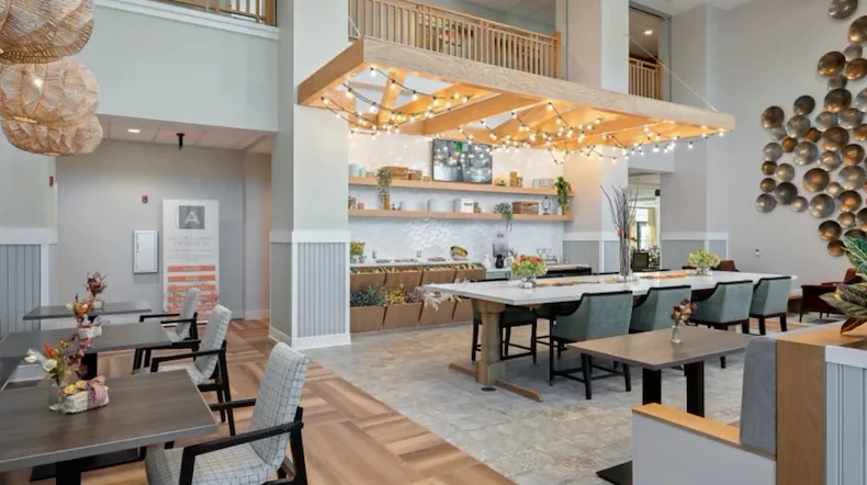 The Barclay at Tuckahoe dining area