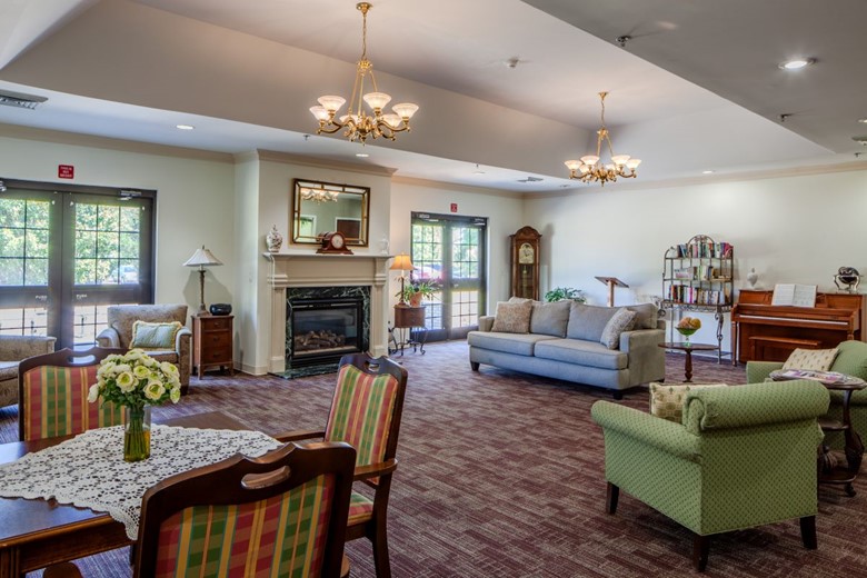 Image of The Oaks - Carrollton (Assisted Living) (2)