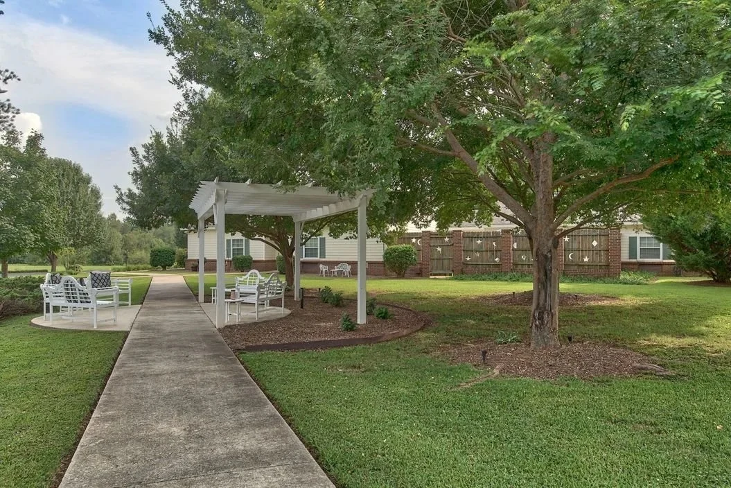 Image of Autumn Cove Retirement Community (7)
