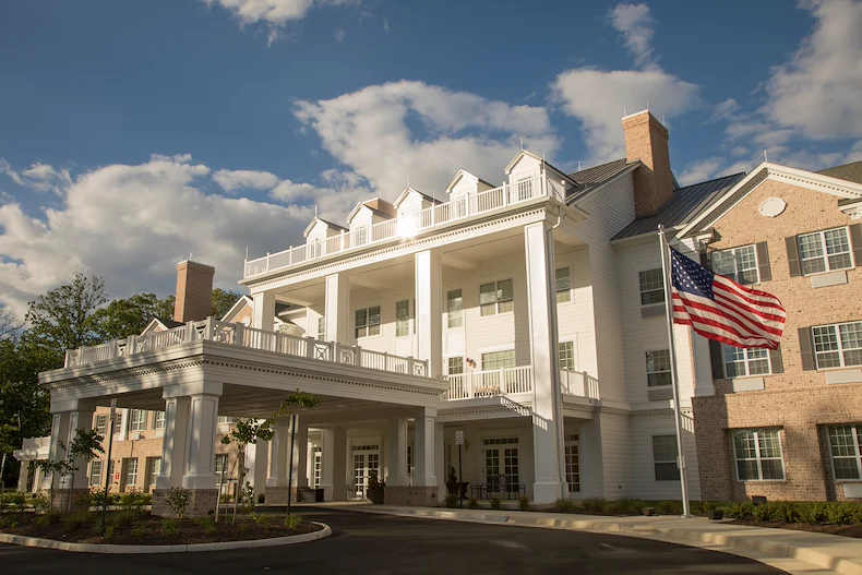 Image of Ashleigh at Lansdowne (1)