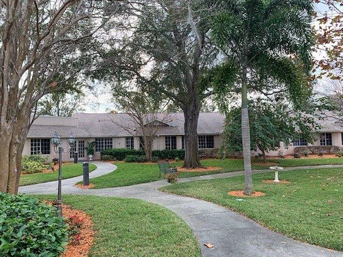 Image of Magnolia Gardens Assisted Living (1)