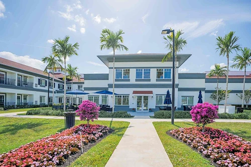 Image of Alamar Senior Living (1)