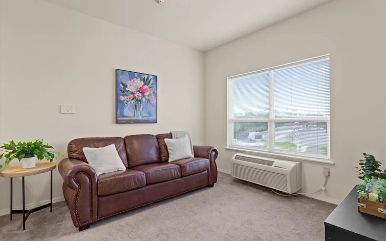 Image of Vineyard Park of South Hills (8)