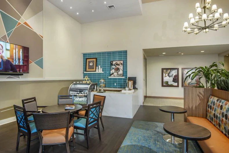 Image of The Village at Northridge (3)