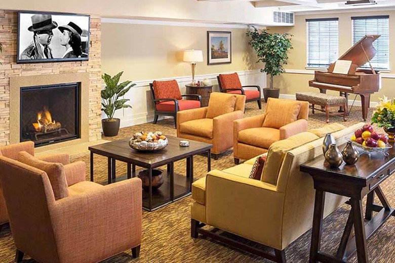 Image of Atria HillCrest (7)