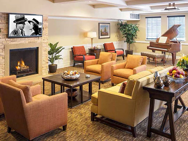 Image of Atria HillCrest (7)