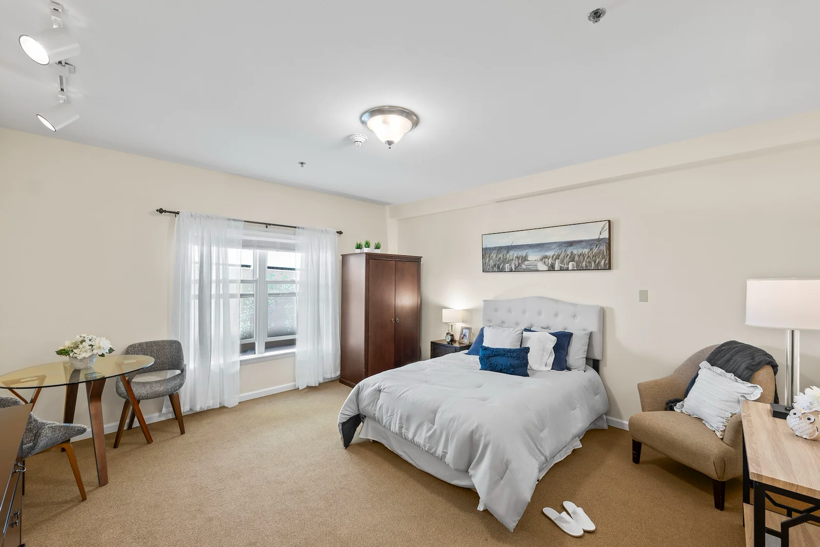 Image of Vineyard Park of Mercer Island (7)