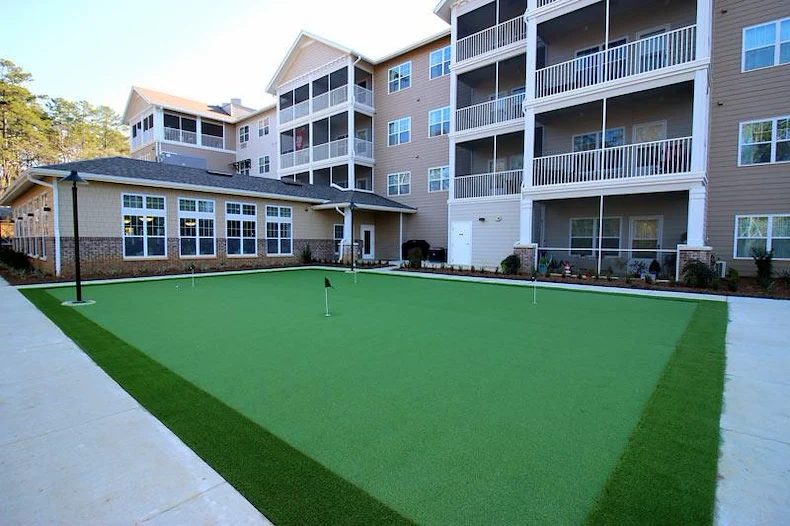 Mulligan Park Gracious Retirement Living Hawthorn Senior Independent Living in Tallahassee, Florida exterior mini golf area