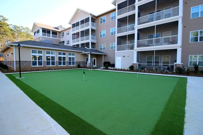 Mulligan Park Gracious Retirement Living Hawthorn Senior Independent Living in Tallahassee, Florida exterior mini golf area