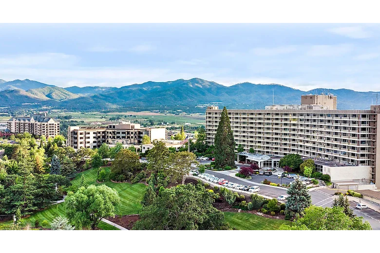 Image of Rogue Valley Manor Health Care (9)