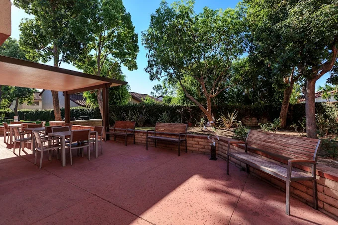 Image of Studio Royale (6)