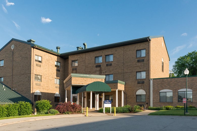 Image of Greentree Skilled Nursing and Rehab (1)