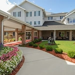 Colonial Harbor Gracious Retirement Living Hawthorn Senior Independent Living in Yorktown, Virginia front exterior