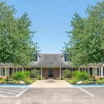 Image of Commonwealth Senior Living at Grand Rapids (2)