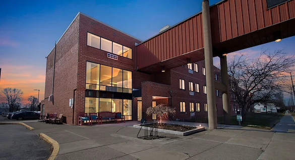 Image of Ken Mar Apartments (1)