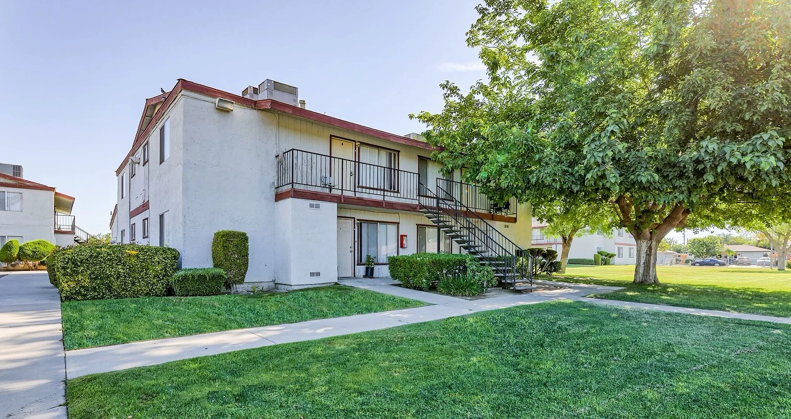 Image of Walnut Apartments (3)