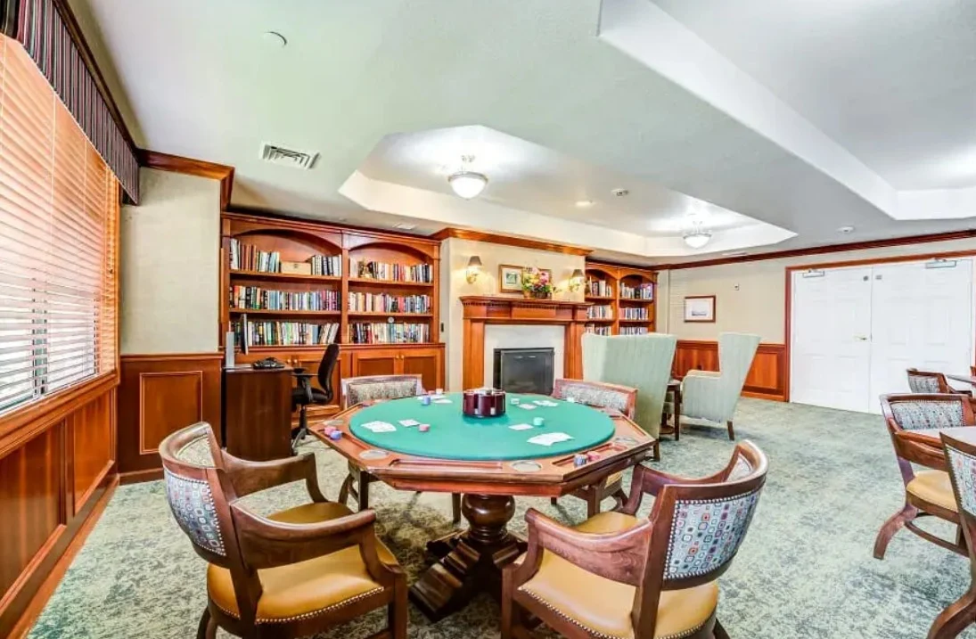 Image of Aegis Living Granada Hills (8)