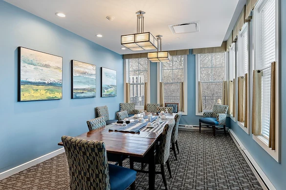 Alto Wheaton, senior living community offering assisted living, memory care, and respite care in Wheaton, IL, private dining room