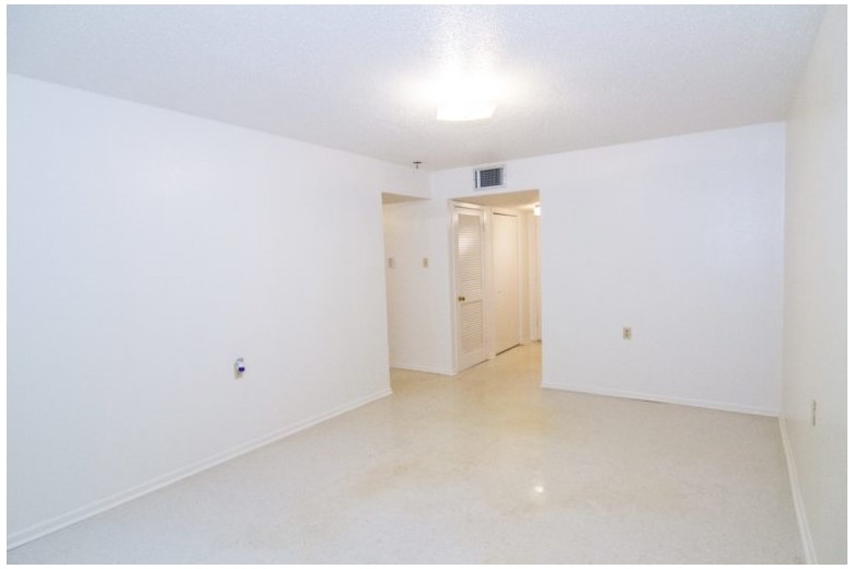 Image of Moss Gardens Apartments (3)