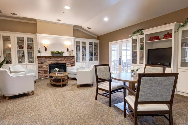 Image of Glen Oaks Alzheimer’s Special Care Center (4)