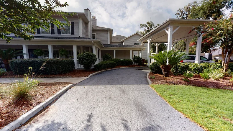 Image of Summer Breeze Senior Living (1)