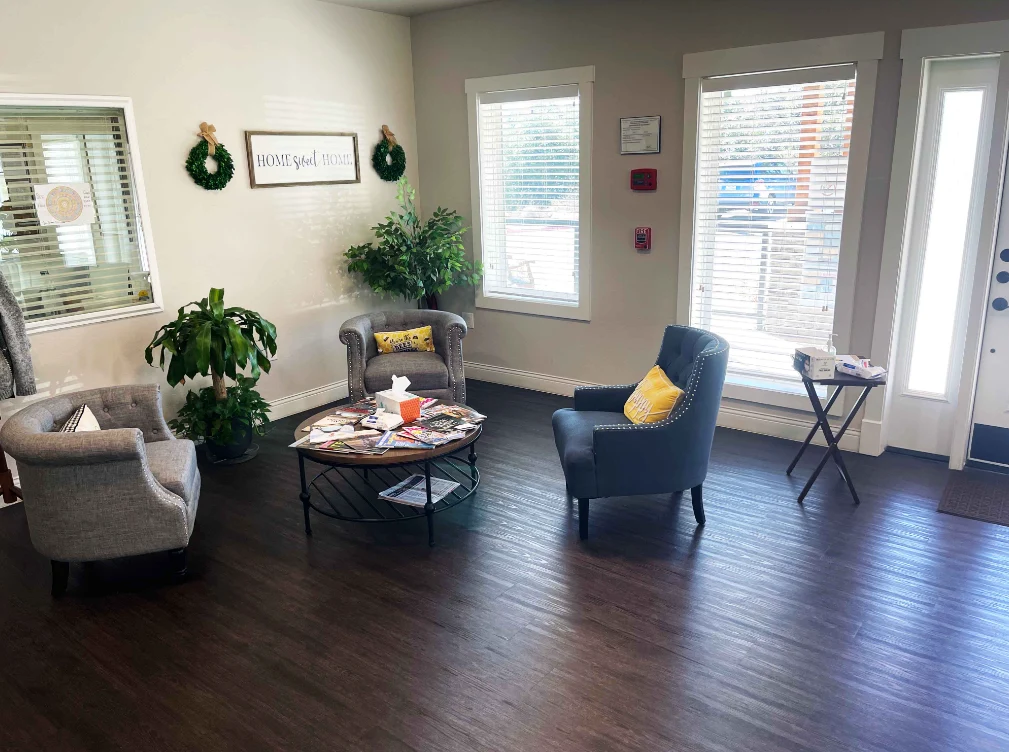 Image of Beehive Homes of Crownridge (7)