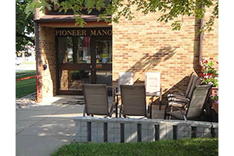 Image of Pioneer Manor (5)