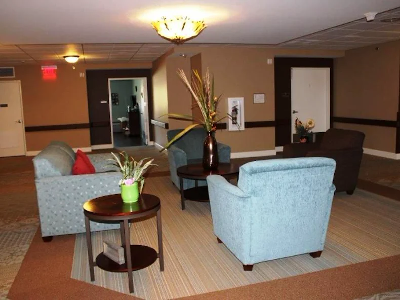 Image of Avenue at Warrensville Care and Rehabilitation Center (7)