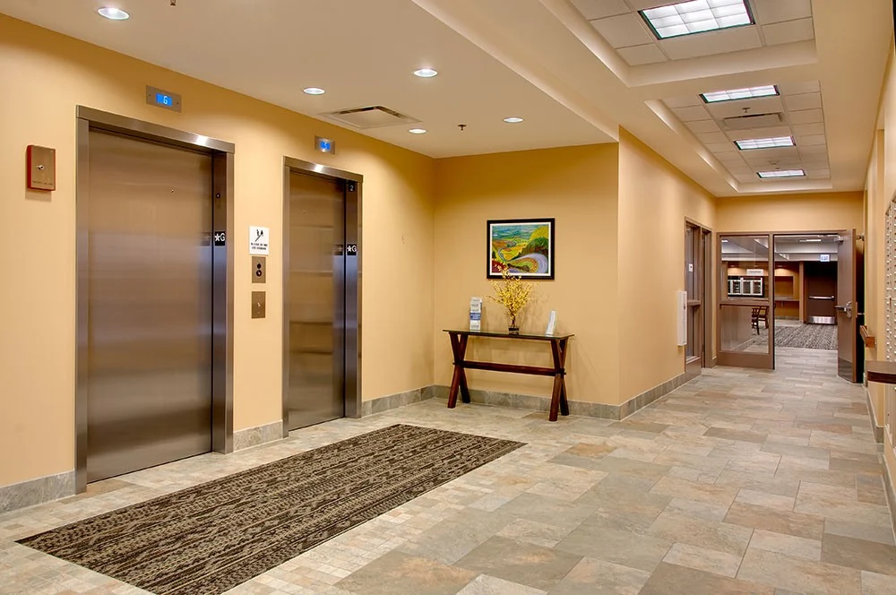 Image of Senior Suites of Midway Village (5)