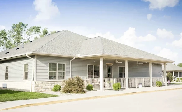 Savoy Place Senior Assisted Living Memory Care in Savoy, IL front exterior