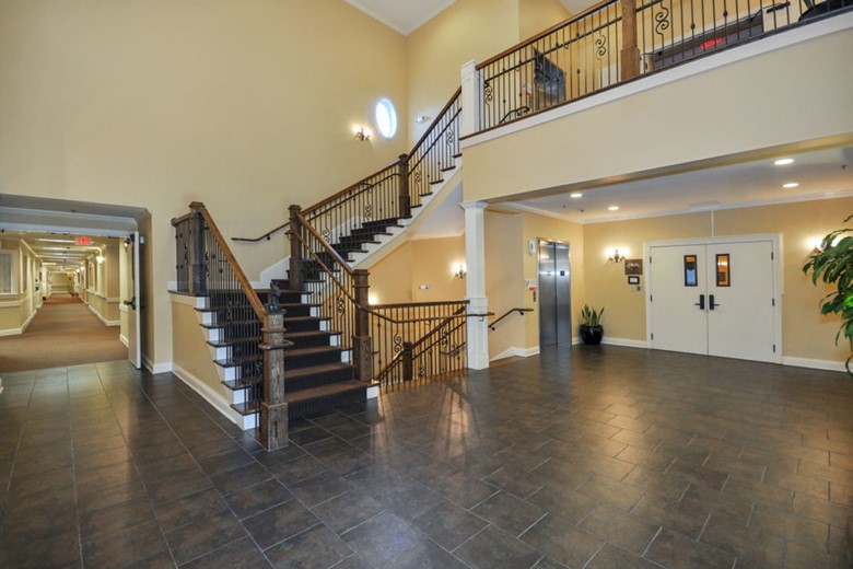 Image of Oaks at Alpharetta (5)