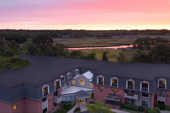 Image of Anchor Bay at East Providence (1)