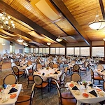 Ascension Living Alexian Village Tennessee Senior Living, independent living, assisted living, memory care, and continuing care retirement community (CCRC) in Signal Mountain, TN, dining room