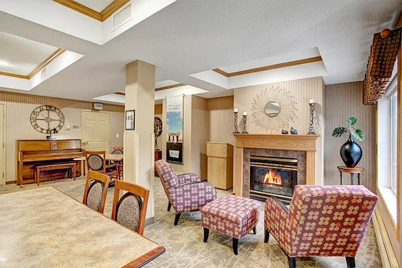 Image of Oak Crest (2)