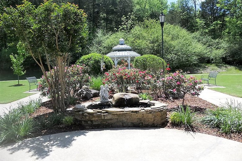 Image of Viva Senior Living at Lincoln (2)
