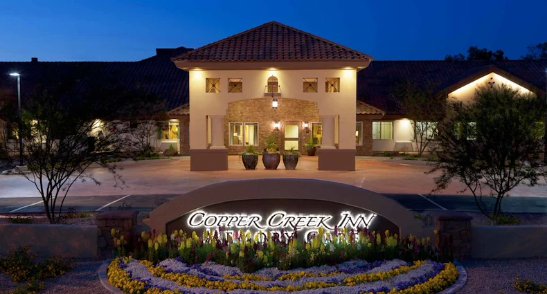 Image of Copper Creek Inn (1)