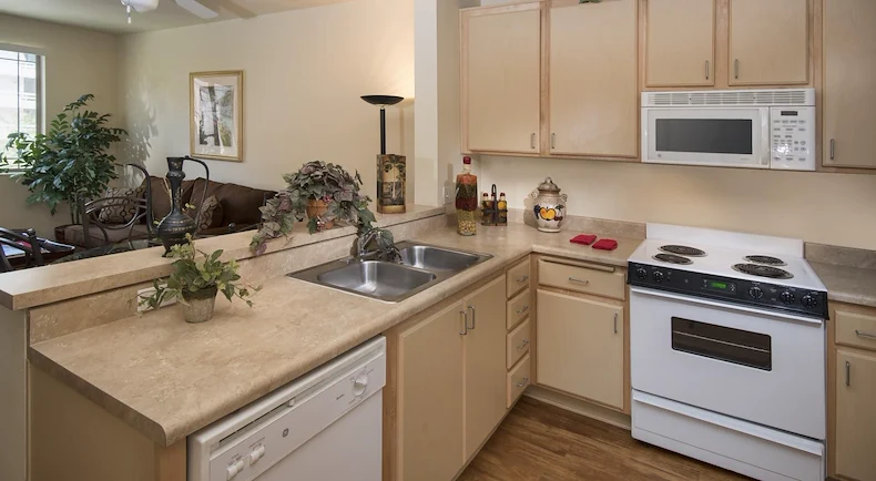 Image of Burbanks Senior Artists Colony (6)