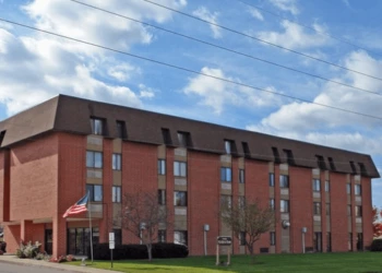 Image of Mad River Manor (1)