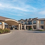 Image of Mission Chateau Senior Living Community (1)