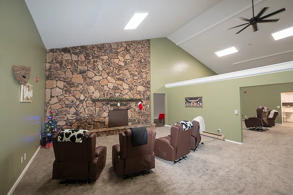 Image of Oakbrook Senior Living at Williamston (3)