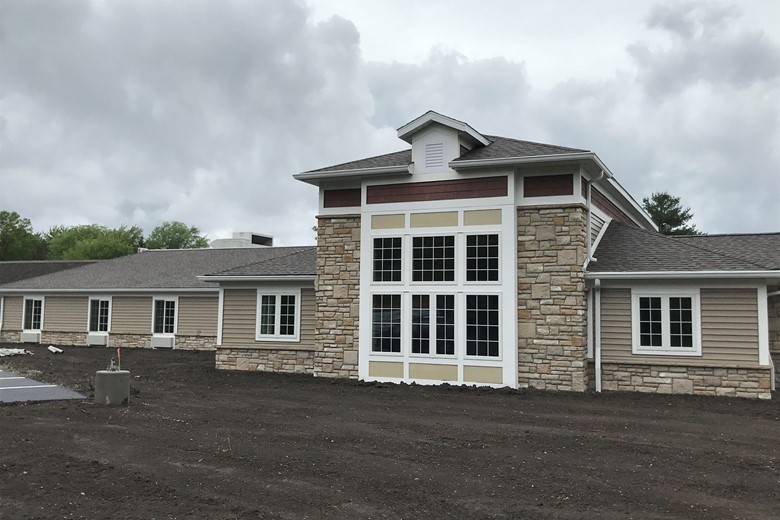 Image of Bowling Green Manor (1)