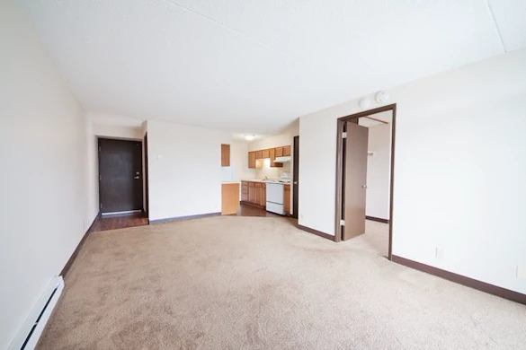 Image of Park Tower Apartments (2)